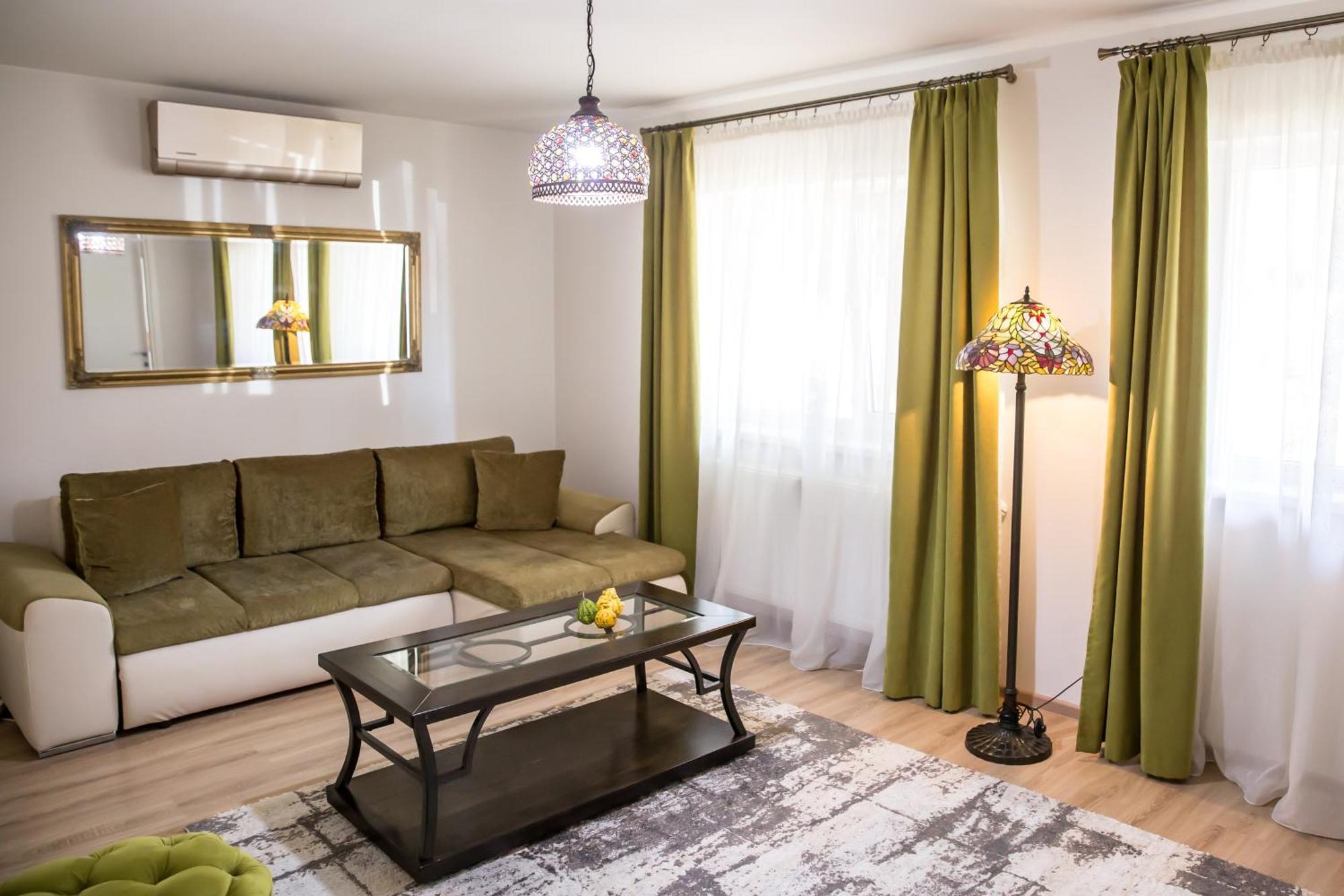 Jsn House - Private Parking & Premium Services Appartamento Bucarest