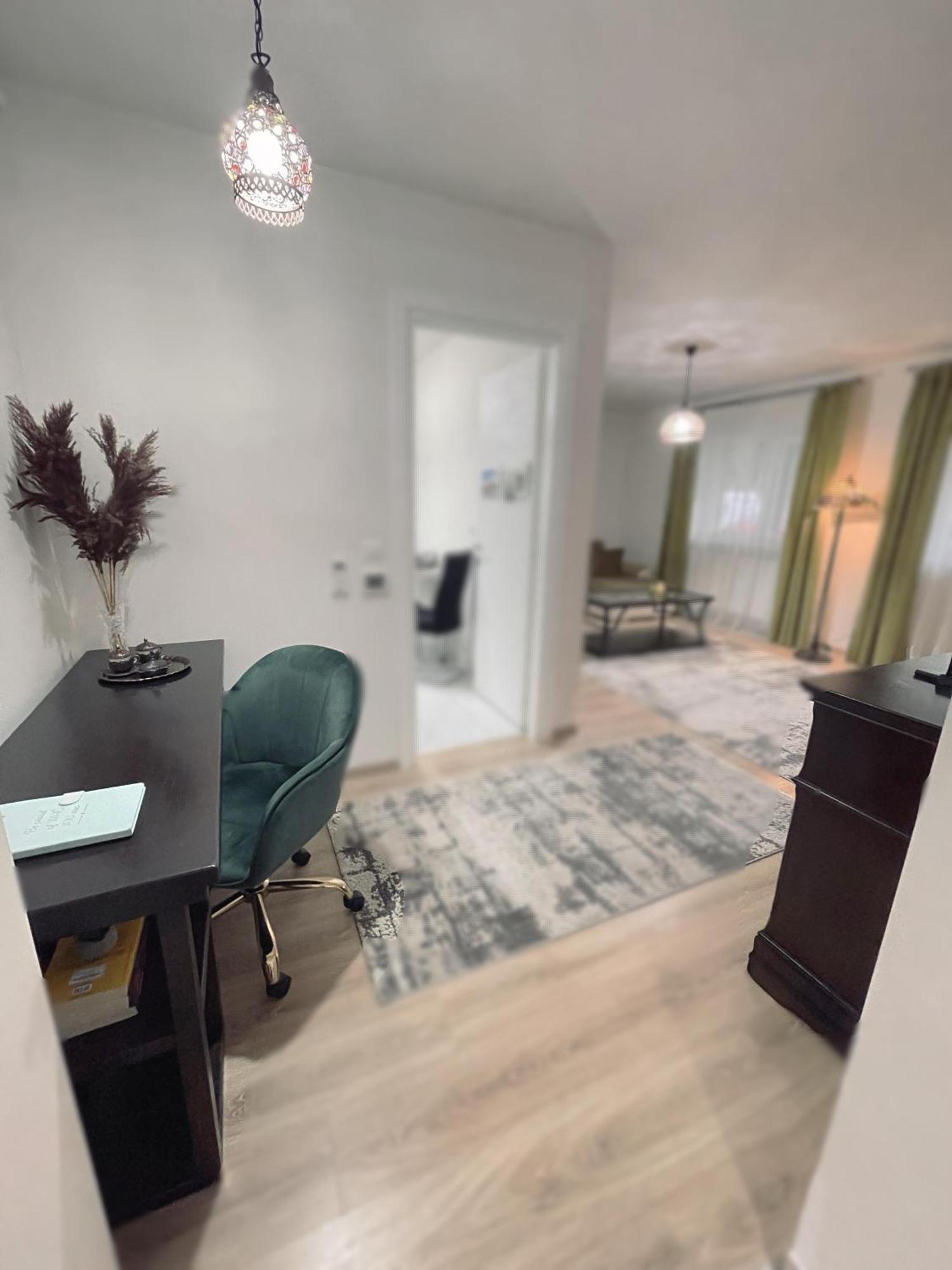 Jsn House - Private Parking & Premium Services Appartamento Bucarest